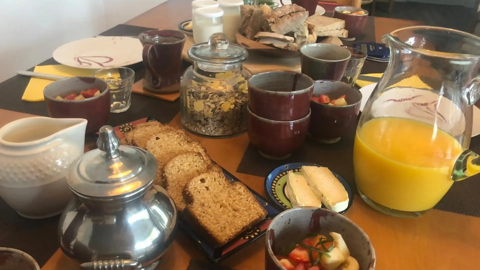 Alojamento de Acomodação e Pequeno-almoço Escale Mane Braz Acomodação com café da manhã Saint-Philibert
